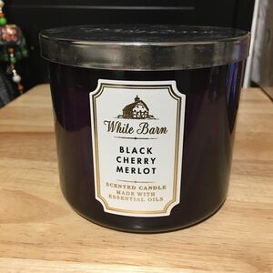 White Barn Deep Purple Black Cherry Merlot Candle